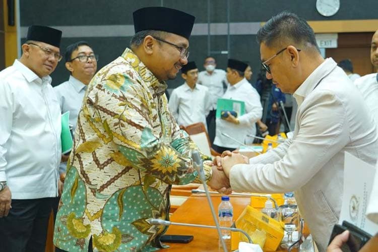 Pemerintah RI dan Komisi VIII DPR RI Setujui Penambahan Kuota Haji dan Tambahan Biaya