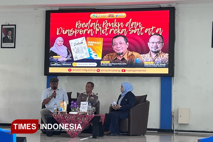 Menggugah Gagasan Lewat Lembar Literasi, Cerita di Balik Bedah Buku SMAN 1 Malang